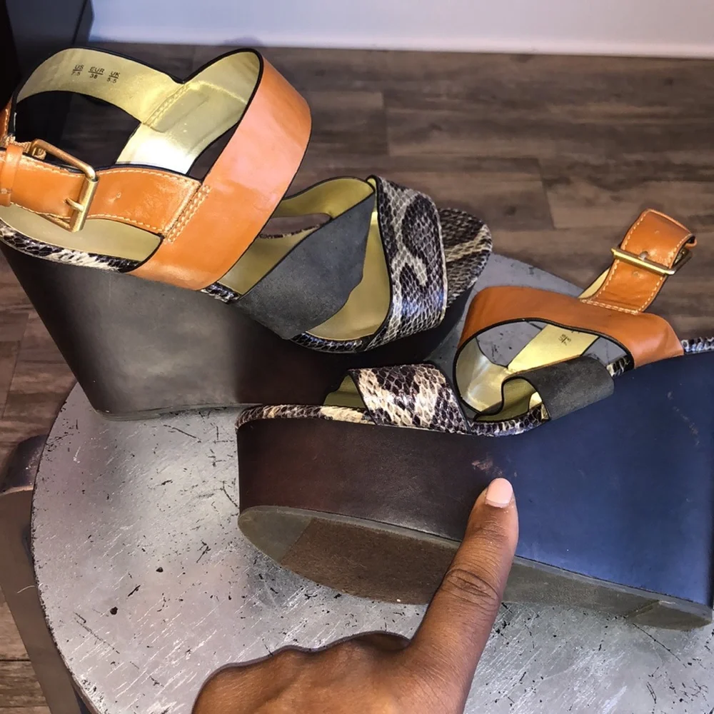 Wedges - Picture 6 of 6